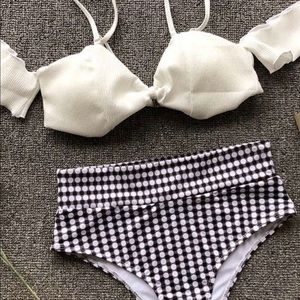 High waisted bikini